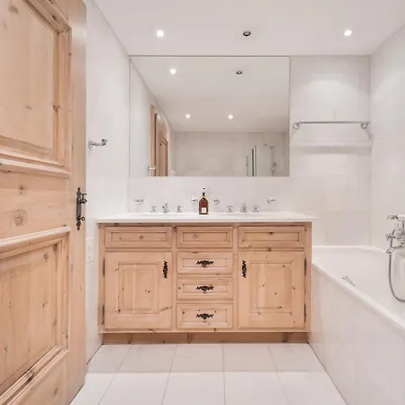 Exklusives - 3 Schlafzimmer - Seeblick São Moritz